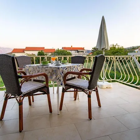Ivan I Ruza Apartment