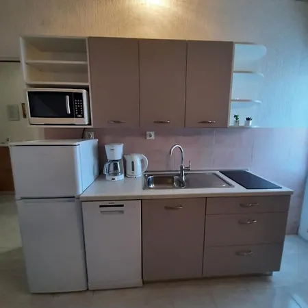 Apartman Ivan I Ruza Lopar