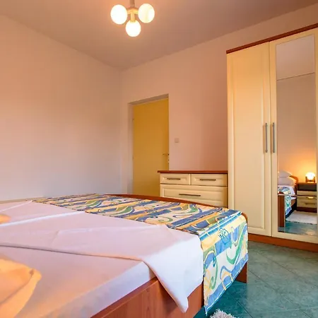 Apartmán Ivan I Ruza Lopar