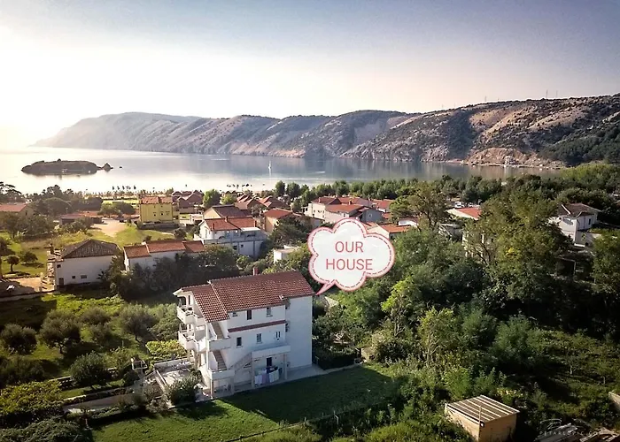 Ivan I Ruza Διαμέρισμα